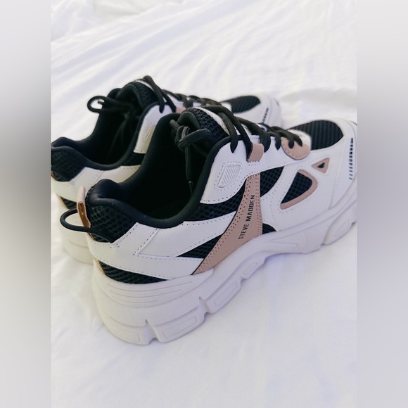 Chunky sneakers - Picture 4 of 4